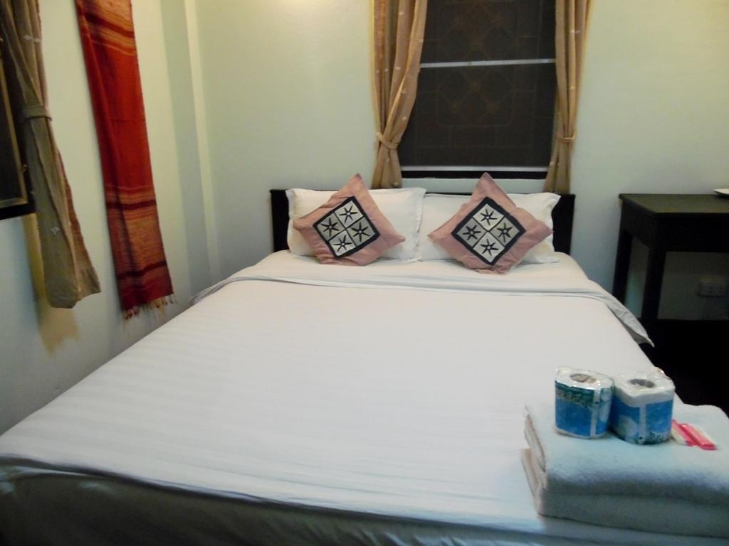 Vanvisa Guesthouse Luang Prabang Ngoại thất bức ảnh