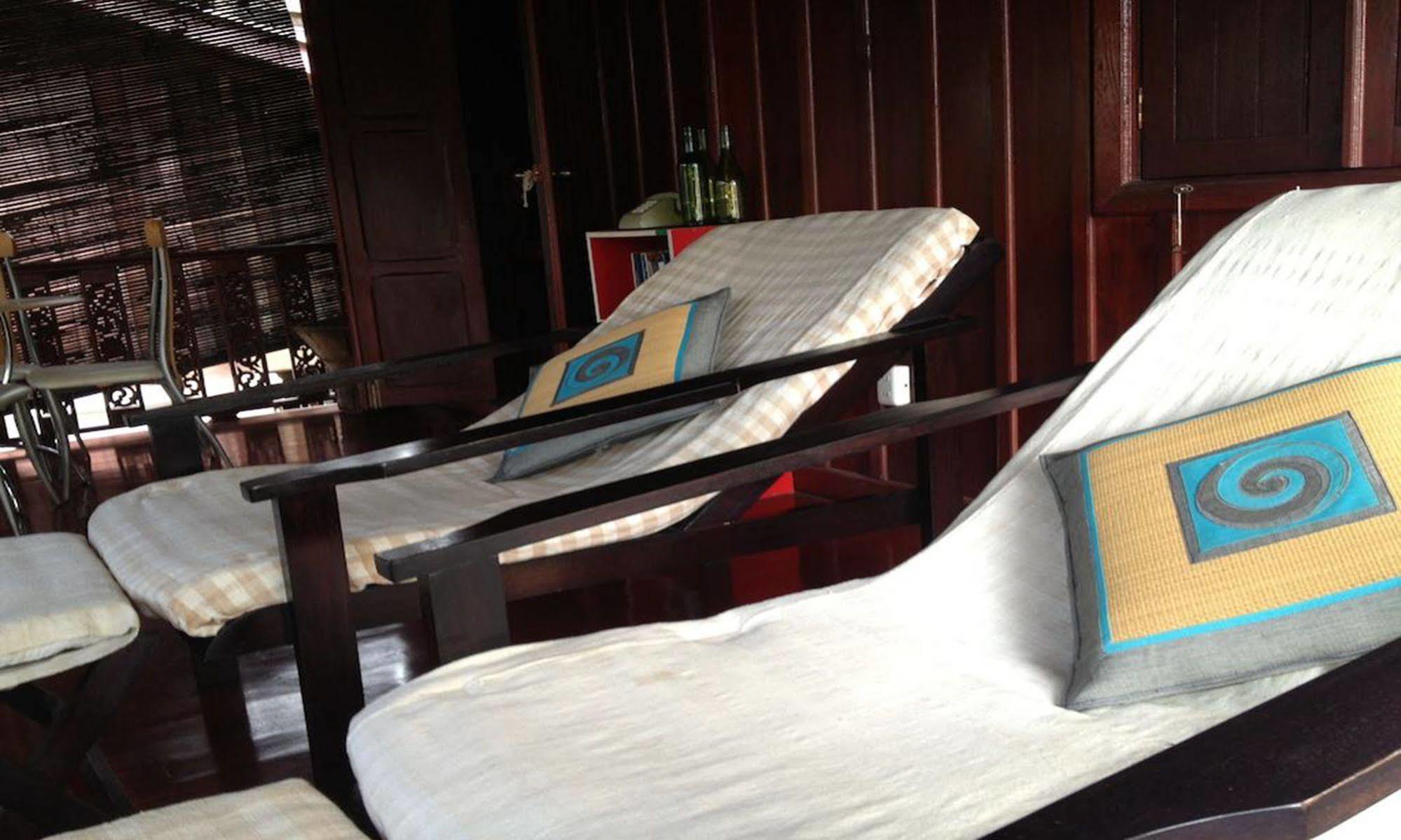 Vanvisa Guesthouse Luang Prabang Ngoại thất bức ảnh