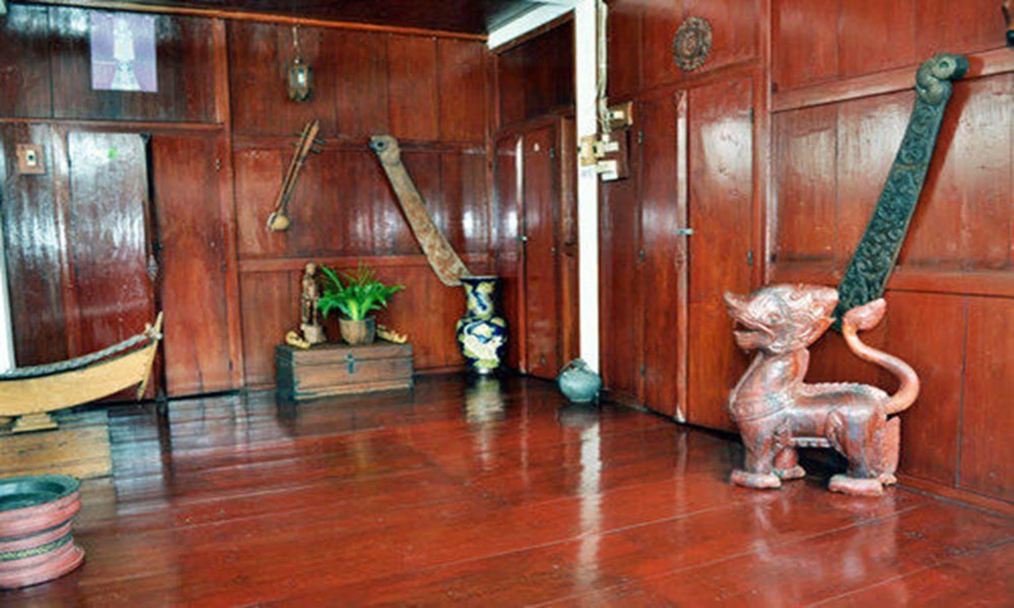 Vanvisa Guesthouse Luang Prabang Ngoại thất bức ảnh