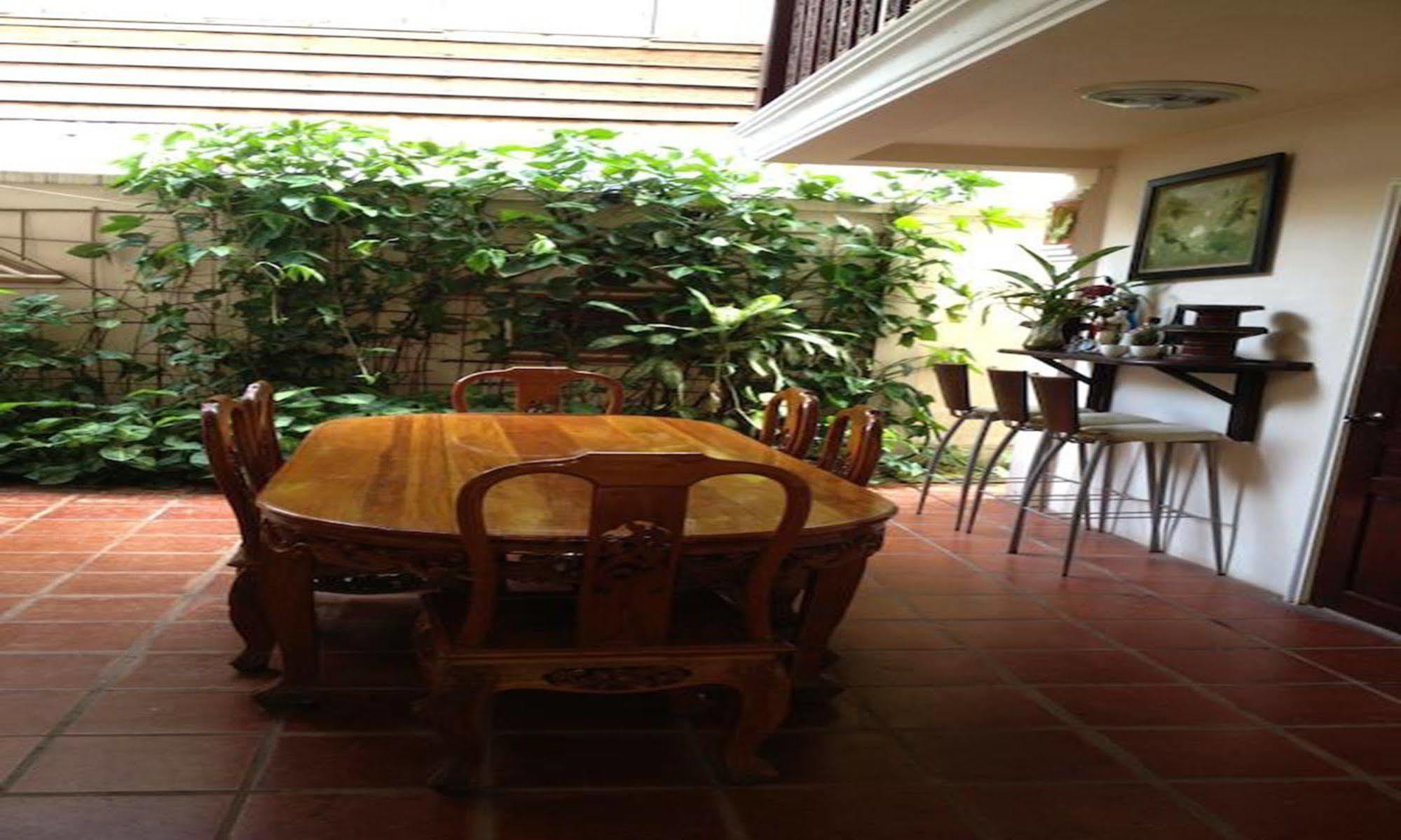 Vanvisa Guesthouse Luang Prabang Ngoại thất bức ảnh